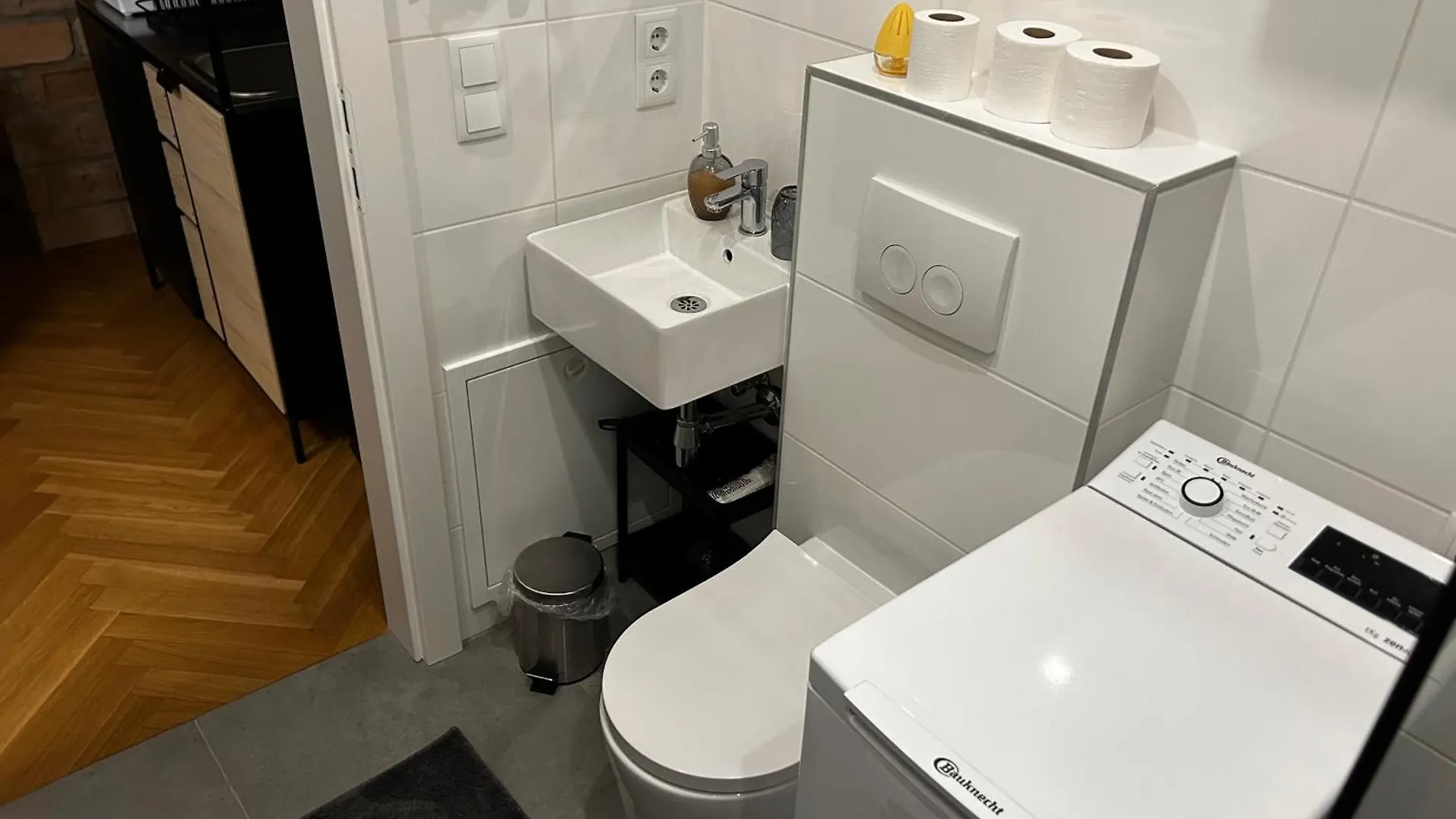 Stilvolles Studio Neben Der U-Bahn Vienna Apartment